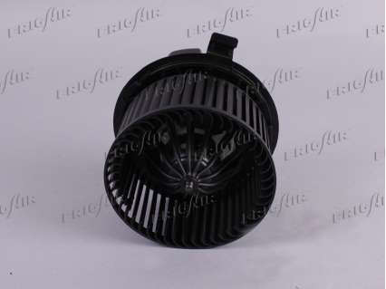 VENT.HAB. RENAULT CLIO III