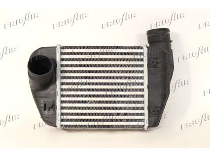 INT. AUDI A6 2.0 TFSI - TDI 04>