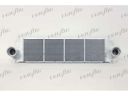 INT. VW MULTIVAN - TRANSPORTER TDI 03>