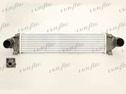 INT. VOLVO S80-V40-V70