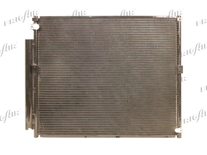 COND. TOYOTA LAND CRUISER 3.0 D4D 03>